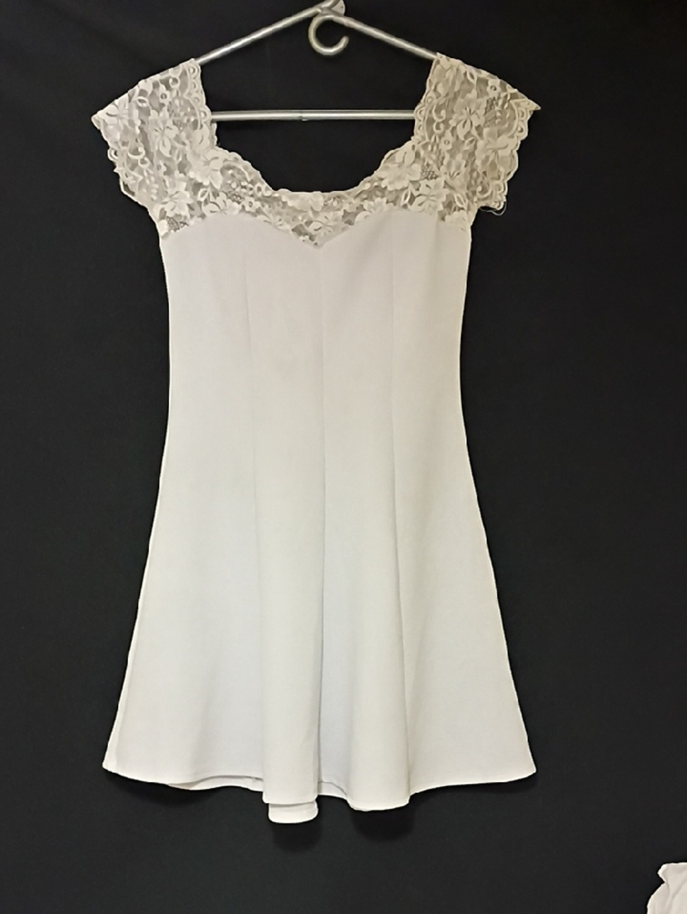 Charlotte Russe White Lace midi Dress